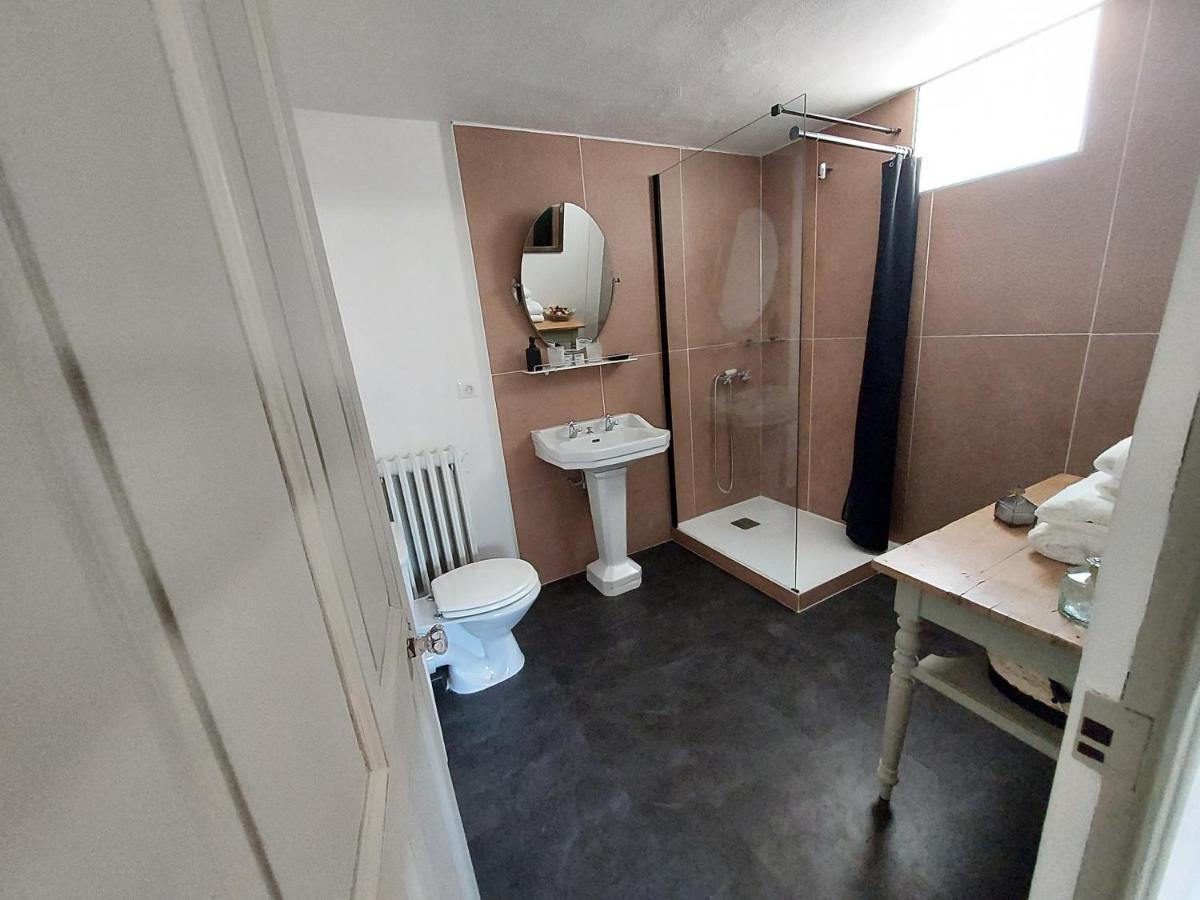 Les Pierres De Cezaire Hotell Saint-Cézaire-sur-Siagne Eksteriør bilde