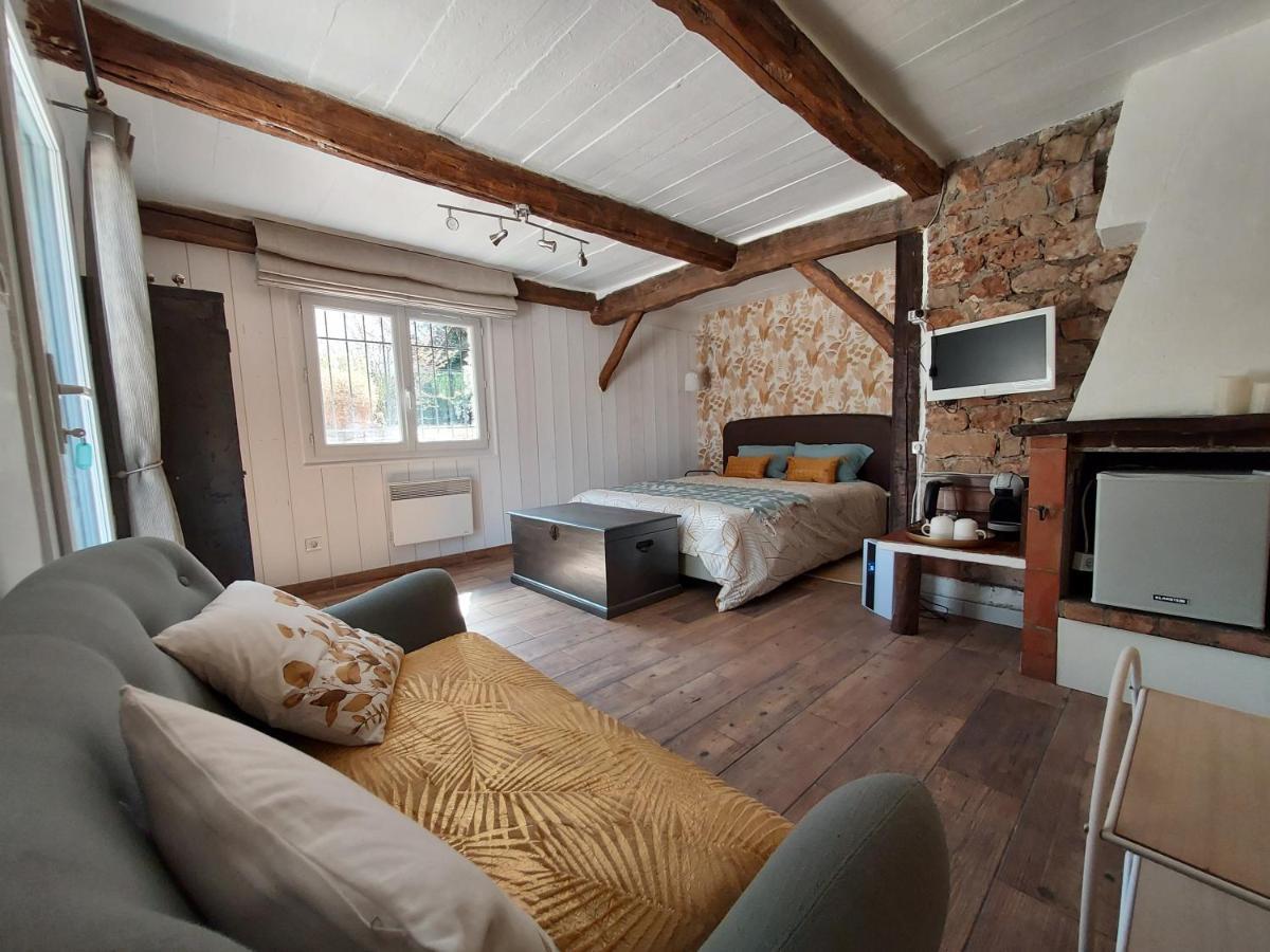 Les Pierres De Cezaire Hotell Saint-Cézaire-sur-Siagne Eksteriør bilde