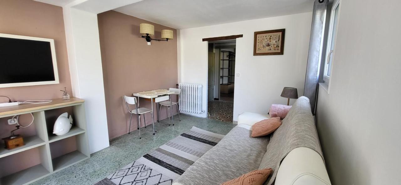 Les Pierres De Cezaire Hotell Saint-Cézaire-sur-Siagne Eksteriør bilde